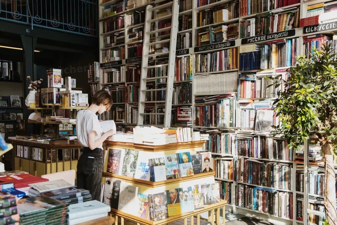 Bücherhain 4